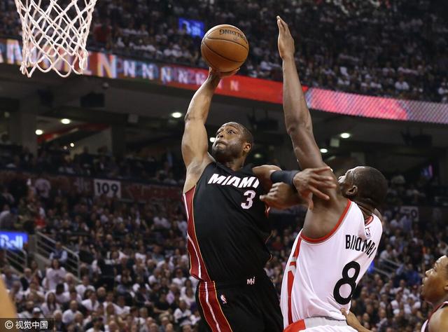 图片报：罗伊斯即将与洛杉矶银河续约至2027年底（图片报称：罗伊斯将与洛杉矶银河续签合同至2027年末）