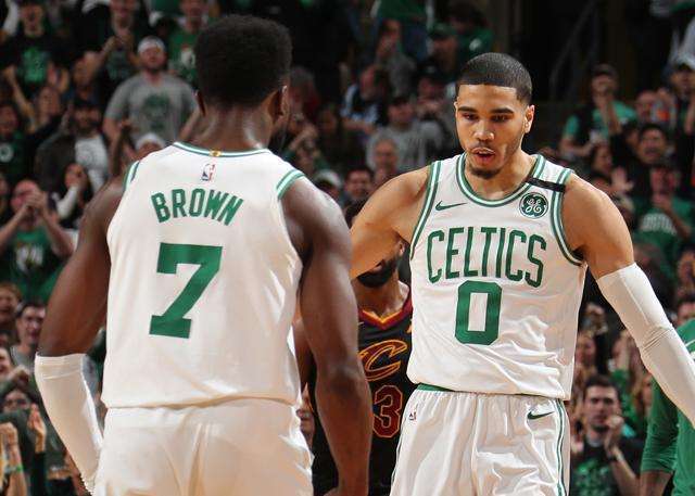 潘喜明打趣：我们训练压力比比赛大，比赛时听不见李导喊什么（潘喜明笑言：训练压力胜过比赛，场上根本听不清李导的喊话）