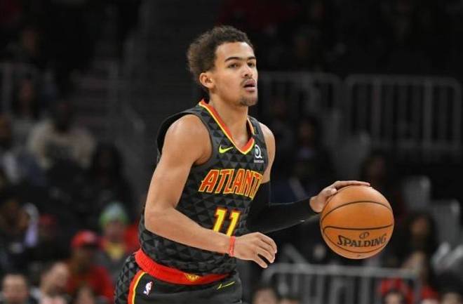 阿莱格里：普利希奇能上但福法纳不行；好奇亚沙里的运动能力（阿莱格里：普利希奇可出战，福法纳缺阵；对亚沙里的运动能力感到好奇）