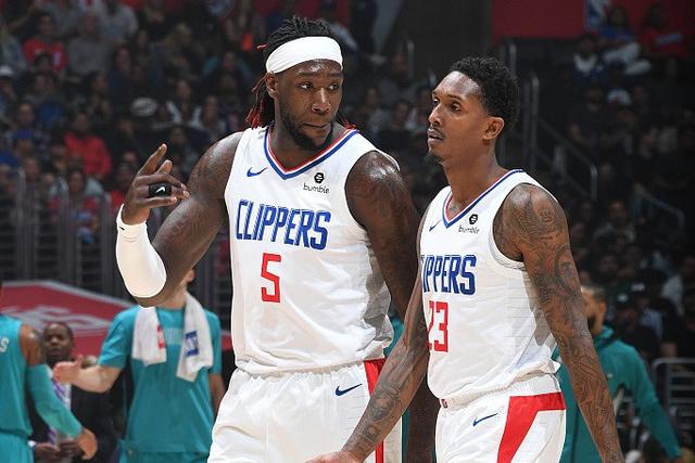 镜报：曼联1月无法召回霍伊伦，那不勒斯有欧冠资格就能买断（镜报：曼联无权在1月召回霍伊伦，那不勒斯若拿到欧冠资格即可买断）