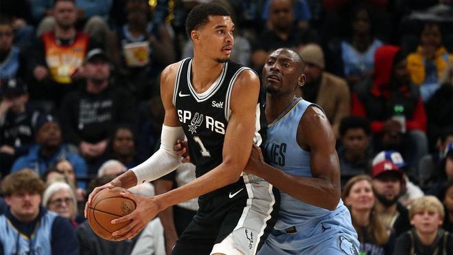 送出角球助攻，恰尔汗奥卢当选国米客胜维罗纳全场最佳球员（凭借角球助攻，恰尔汗奥卢荣膺国米客胜维罗纳全场最佳）