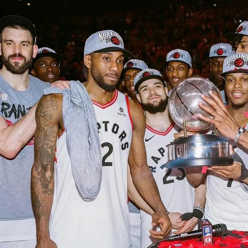 斯帕莱蒂：伊尔迪兹续约不归我管；若国家队需要愿意提供帮助（斯帕莱蒂：伊尔迪兹续约与我无关；若国家队需要，我乐于提供协助）